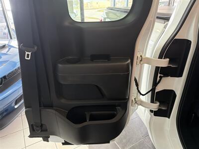 2017 Nissan Titan SV - Photo 26 - Hamilton, OH 45015