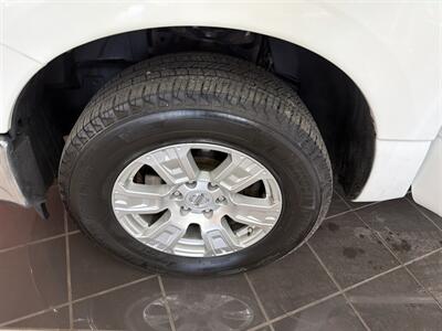 2017 Nissan Titan SV - Photo 29 - Hamilton, OH 45015