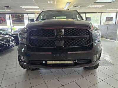 2018 RAM 1500 Express-CREW CAB-4X4-HEMI - Photo 3 - Hamilton, OH 45015