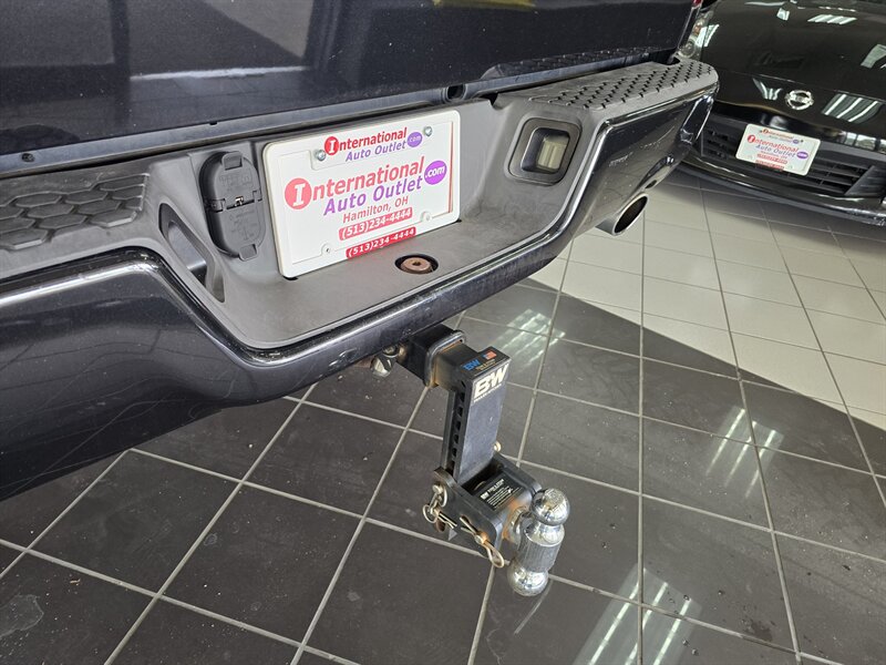 2018 RAM 1500 Express-CREW CAB-4X4-HEMI - Photo 29 - Hamilton, OH 45015