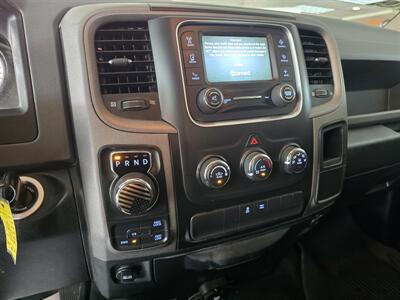 2018 RAM 1500 Express-CREW CAB-4X4-HEMI - Photo 20 - Hamilton, OH 45015