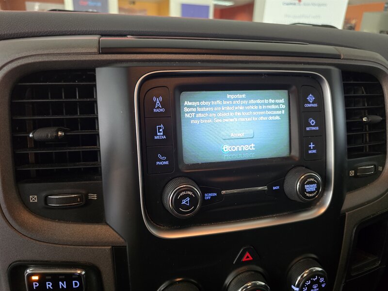 2018 RAM 1500 Express-CREW CAB-4X4-HEMI - Photo 22 - Hamilton, OH 45015