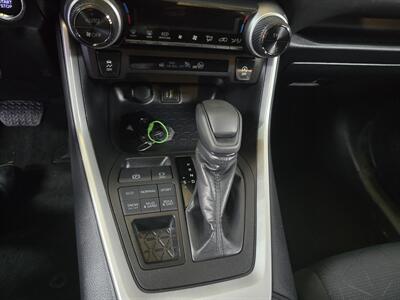 2025 Toyota RAV4 XLE 4DR SUV AWD   - Photo 17 - Hamilton, OH 45015