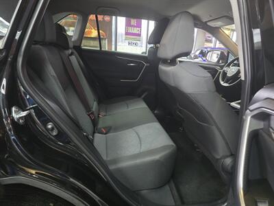 2025 Toyota RAV4 XLE 4DR SUV AWD   - Photo 16 - Hamilton, OH 45015