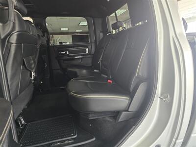 2017 RAM 1500 Laramie Limited   - Photo 12 - Hamilton, OH 45015