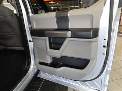 2017 Ford F-150 XLT   - Photo 14 - Hamilton, OH 45015