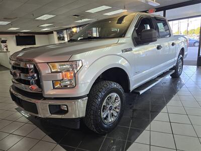 2017 Ford F-150 XLT   - Photo 1 - Hamilton, OH 45015