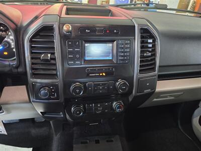 2017 Ford F-150 XLT   - Photo 21 - Hamilton, OH 45015