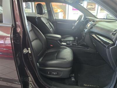 2015 Kia Sorento EX 4DR SUV AWD   - Photo 13 - Hamilton, OH 45015