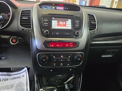 2015 Kia Sorento EX 4DR SUV AWD   - Photo 24 - Hamilton, OH 45015