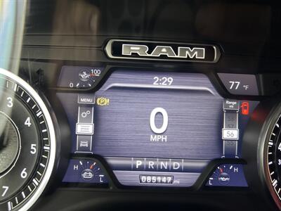 2019 RAM 1500 Laramie   - Photo 12 - Hamilton, OH 45015