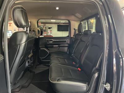 2019 RAM 1500 Laramie   - Photo 20 - Hamilton, OH 45015