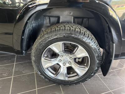 2019 RAM 1500 Laramie   - Photo 28 - Hamilton, OH 45015