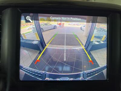 2019 RAM 1500 Laramie   - Photo 16 - Hamilton, OH 45015