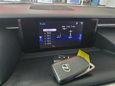 2016 Lexus IS 200t   - Photo 23 - Hamilton, OH 45015