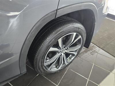 2021 Lexus RX   - Photo 33 - Hamilton, OH 45015