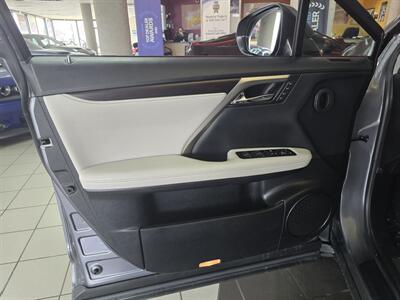 2021 Lexus RX   - Photo 7 - Hamilton, OH 45015