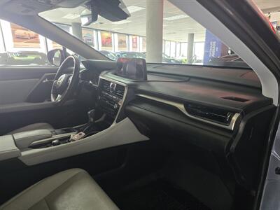 2021 Lexus RX   - Photo 14 - Hamilton, OH 45015