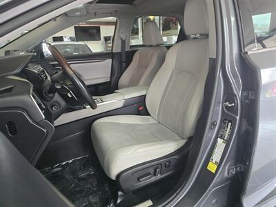 2021 Lexus RX   - Photo 9 - Hamilton, OH 45015