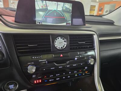 2021 Lexus RX   - Photo 18 - Hamilton, OH 45015