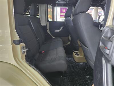 2012 Jeep Wrangler Sahara   - Photo 17 - Hamilton, OH 45015