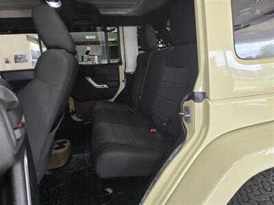 2012 Jeep Wrangler Sahara   - Photo 12 - Hamilton, OH 45015