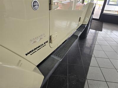 2012 Jeep Wrangler Sahara   - Photo 26 - Hamilton, OH 45015
