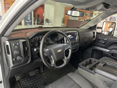 2015 Chevrolet Silverado 1500 LT-CREW CAB-4X4   - Photo 11 - Hamilton, OH 45015