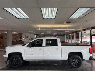 2015 Chevrolet Silverado 1500 LT-CREW CAB-4X4   - Photo 2 - Hamilton, OH 45015