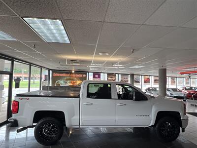 2015 Chevrolet Silverado 1500 LT-CREW CAB-4X4   - Photo 5 - Hamilton, OH 45015