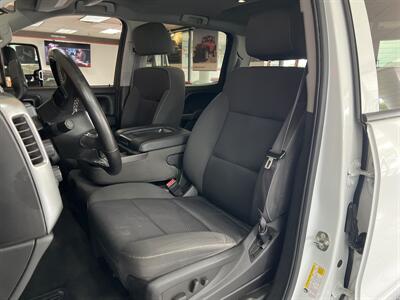 2015 Chevrolet Silverado 1500 LT-CREW CAB-4X4   - Photo 10 - Hamilton, OH 45015