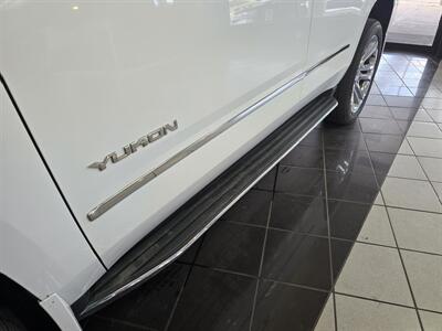 2017 GMC Yukon SLT 4DR SUV 4X4 - Photo 42 - Hamilton, OH 45015