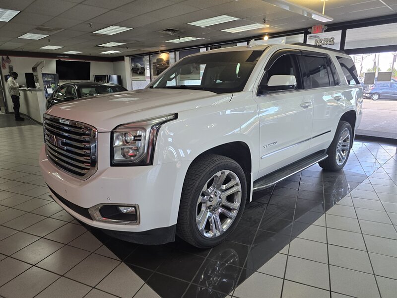 2017 GMC Yukon SLT 4DR SUV 4X4/V8   - Photo 1 - Hamilton, OH 45015