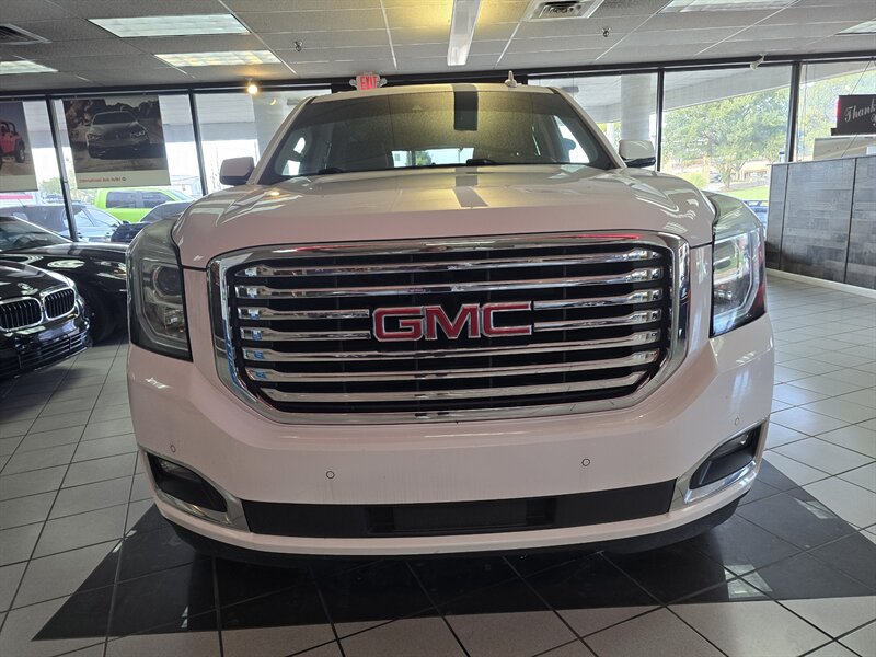 2017 GMC Yukon SLT 4DR SUV 4X4 - Photo 2 - Hamilton, OH 45015