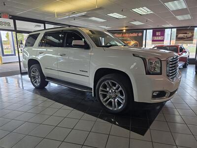 2017 GMC Yukon SLT 4DR SUV 4X4 - Photo 3 - Hamilton, OH 45015