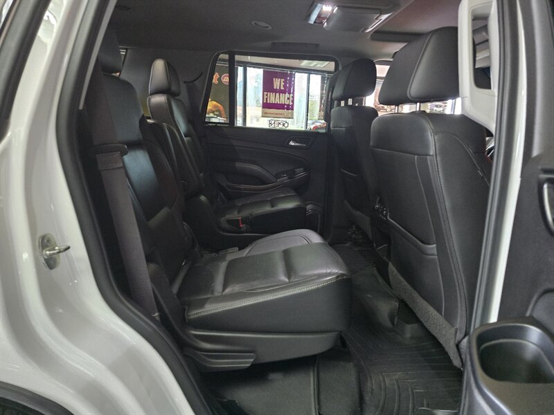 2017 GMC Yukon SLT 4DR SUV 4X4 - Photo 23 - Hamilton, OH 45015