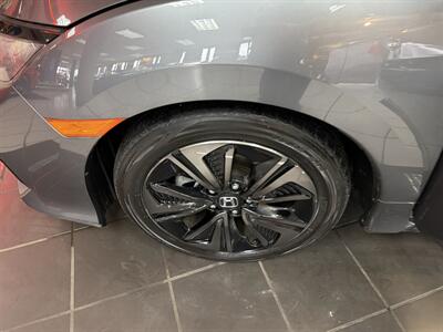 2019 Honda Civic EX 4DR HATCHBACK   - Photo 31 - Hamilton, OH 45015