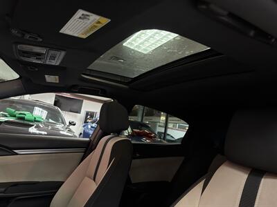 2019 Honda Civic EX 4DR HATCHBACK   - Photo 19 - Hamilton, OH 45015