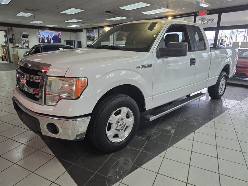 2014 Ford F-150 XLT 4DR QUAD CAB   - Photo 1 - Hamilton, OH 45015