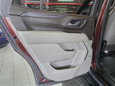 2023 GMC Yukon SLT 4DR SUV AWD - Photo 10 - Hamilton, OH 45015