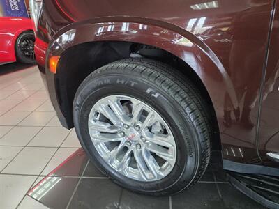 2023 GMC Yukon SLT 4DR SUV AWD - Photo 38 - Hamilton, OH 45015