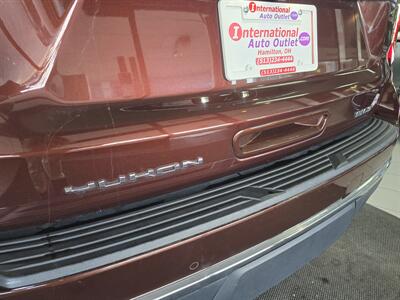 2023 GMC Yukon SLT 4DR SUV AWD - Photo 33 - Hamilton, OH 45015