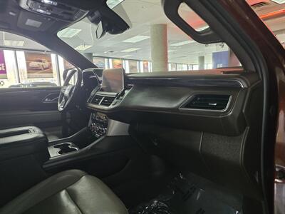 2023 GMC Yukon SLT 4DR SUV AWD - Photo 17 - Hamilton, OH 45015