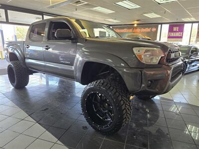 2014 Toyota Tacoma PreRunner V6 DOUBLE CAB CREW/V6   - Photo 3 - Hamilton, OH 45015