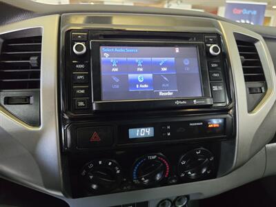 2014 Toyota Tacoma PreRunner V6 DOUBLE CAB CREW/V6   - Photo 22 - Hamilton, OH 45015