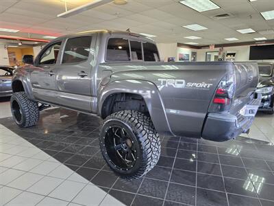 2014 Toyota Tacoma PreRunner V6 DOUBLE CAB CREW/V6   - Photo 6 - Hamilton, OH 45015