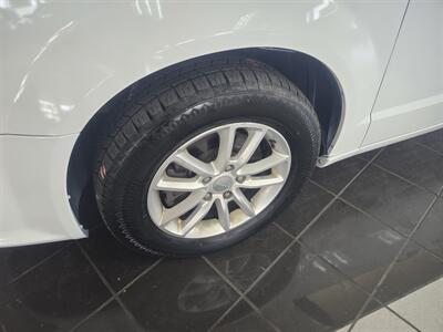 2019 Dodge Grand Caravan SXT   - Photo 28 - Hamilton, OH 45015