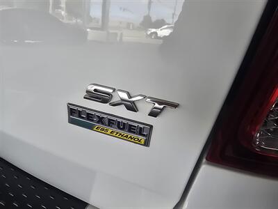 2019 Dodge Grand Caravan SXT   - Photo 25 - Hamilton, OH 45015