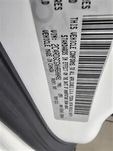 2019 Dodge Grand Caravan SXT   - Photo 30 - Hamilton, OH 45015