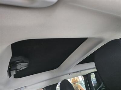 2015 Jeep Renegade Latitude 4DR SUV   - Photo 21 - Hamilton, OH 45015